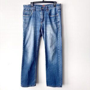 Tommy Bahama Belize Authentic Jean Medium Wash Relaxed Denim Mens 32x30 Straight